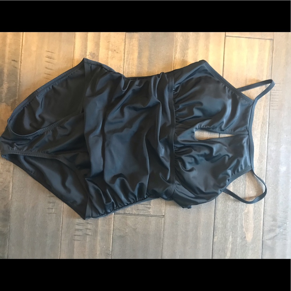 Ellen Tracy 1-piece Black Swimsuit size 12